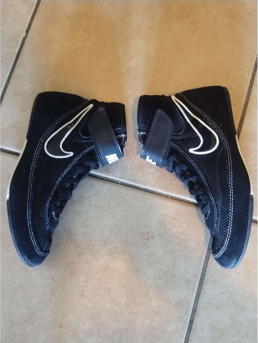 Nike Kids' Speed Sweep VII Wrestling Shoes Black Size 4Y